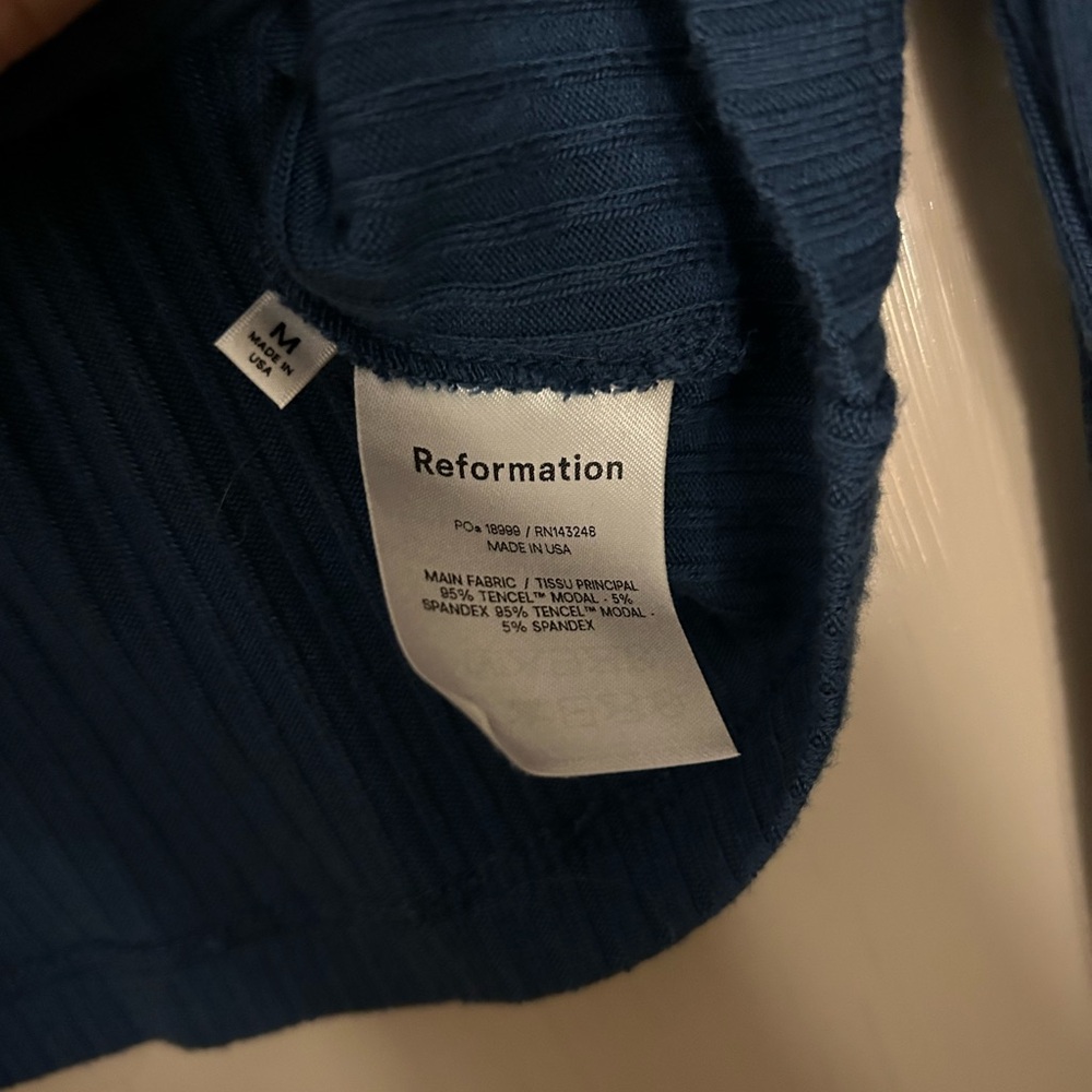 Women's Blue Ribbed Sweater - Picture 4 of 4